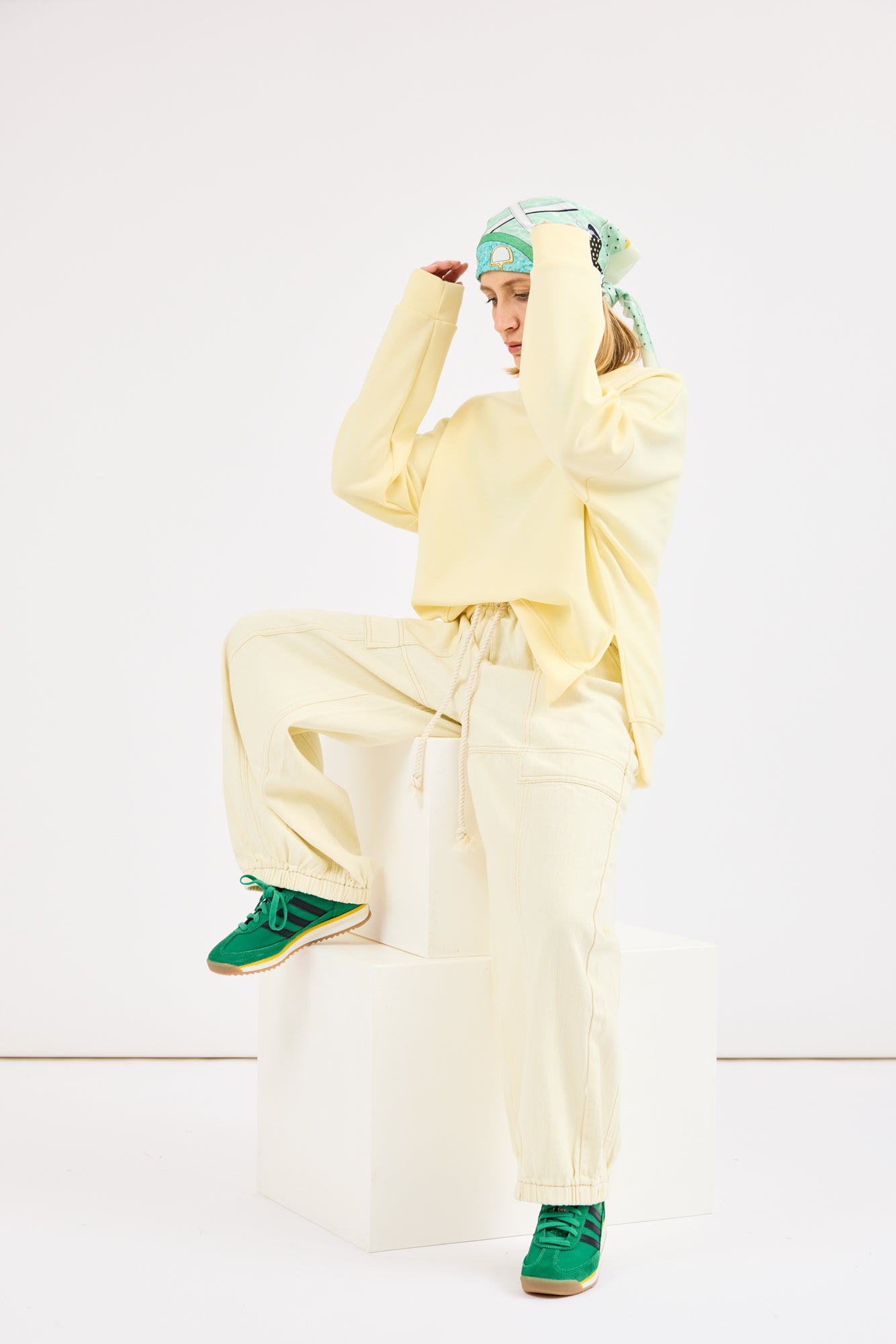 Felpa yellow