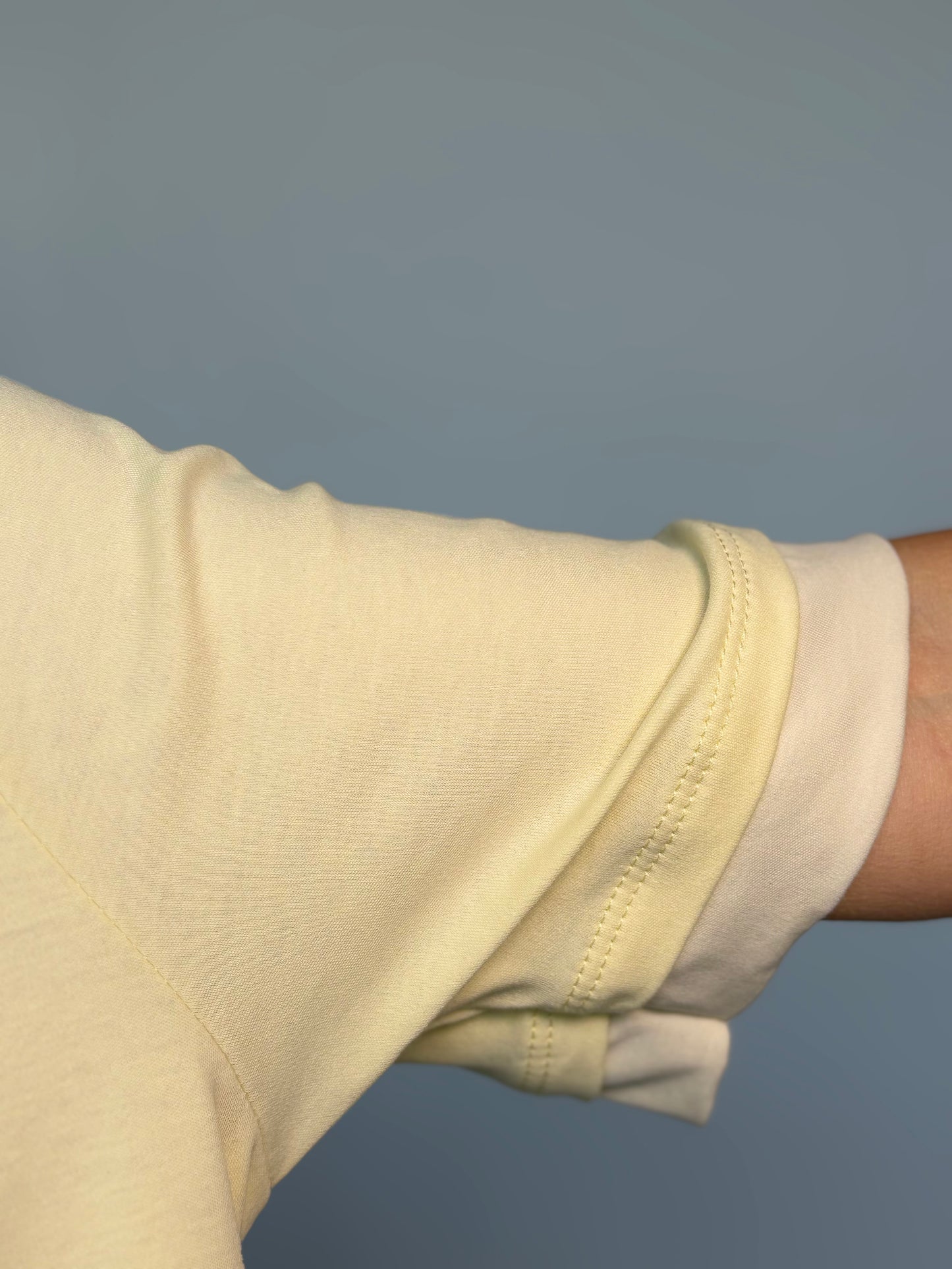T-SHIRT YELLOW